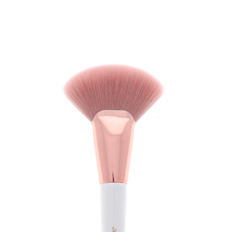AMOR US - BROCHA EMBOSSED FACE BRUSH #210