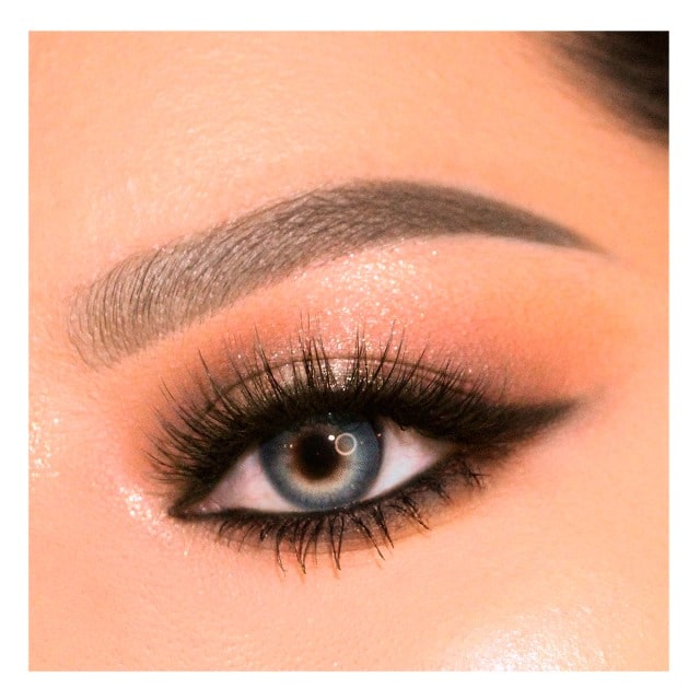 BY APPLE-PESTAÑAS 3D