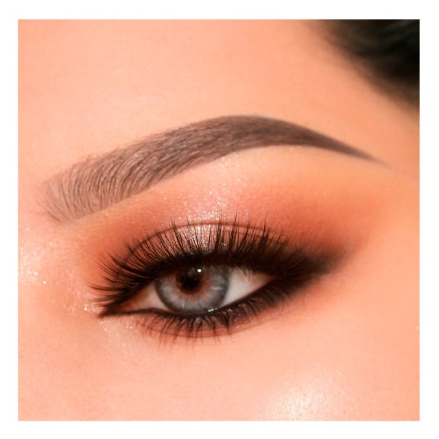 BY APPLE-PESTAÑAS 3D