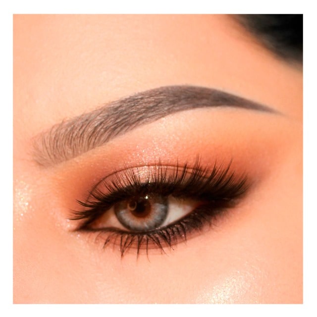 BY APPLE-PESTAÑAS 3D