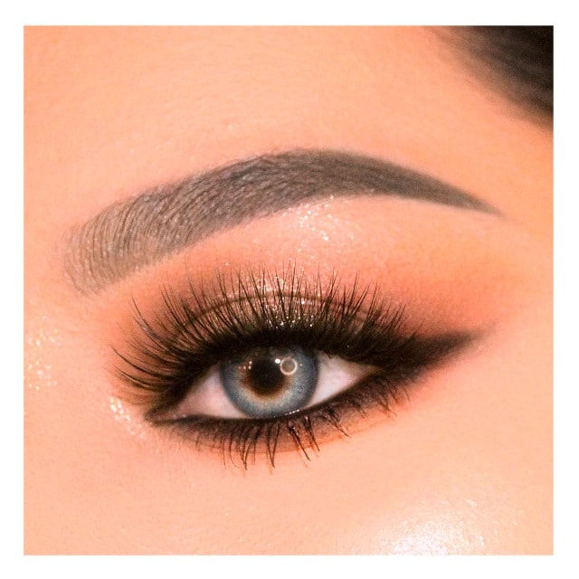 BY APPLE-PESTAÑAS 3D